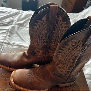 Men’s cowboy boots